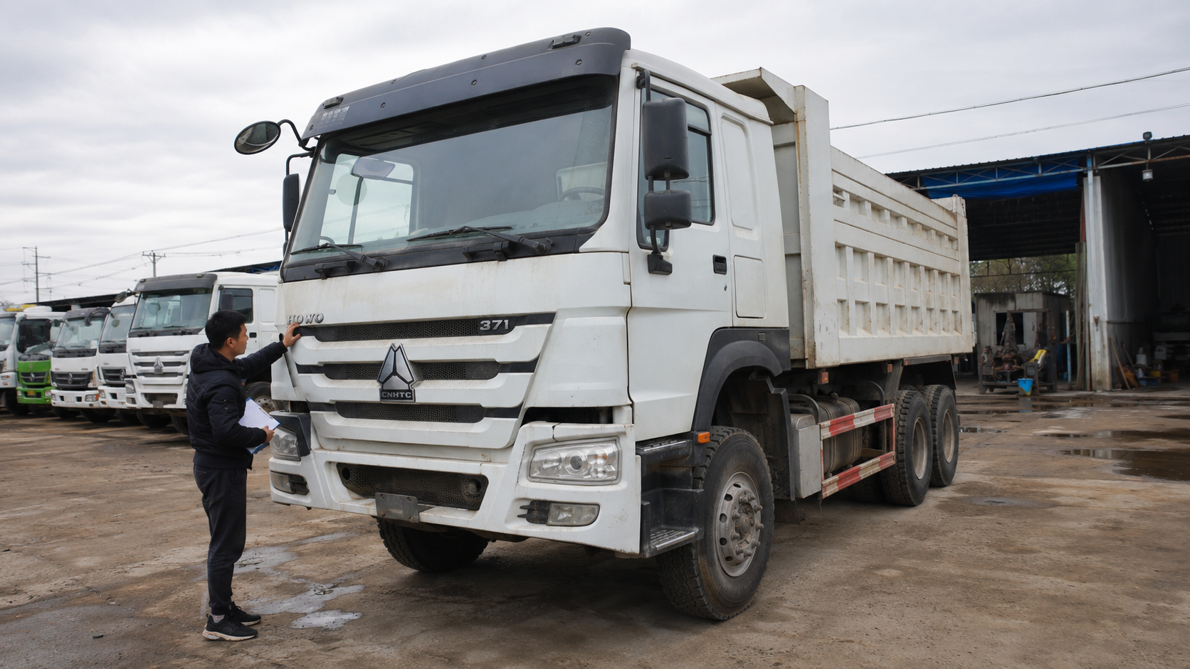 Used HOWO dump truck inspection before export from China