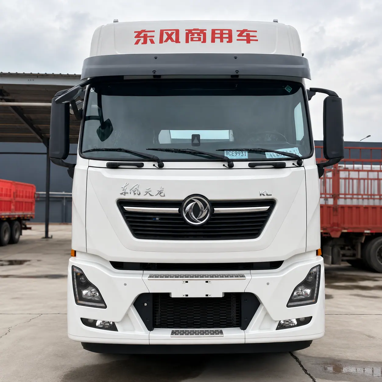 Dongfeng KL / Kinland 4×2 Tractor Truck 315 / 340 / 375 / 380 / 385 / 420 / 465HP Available photo 1