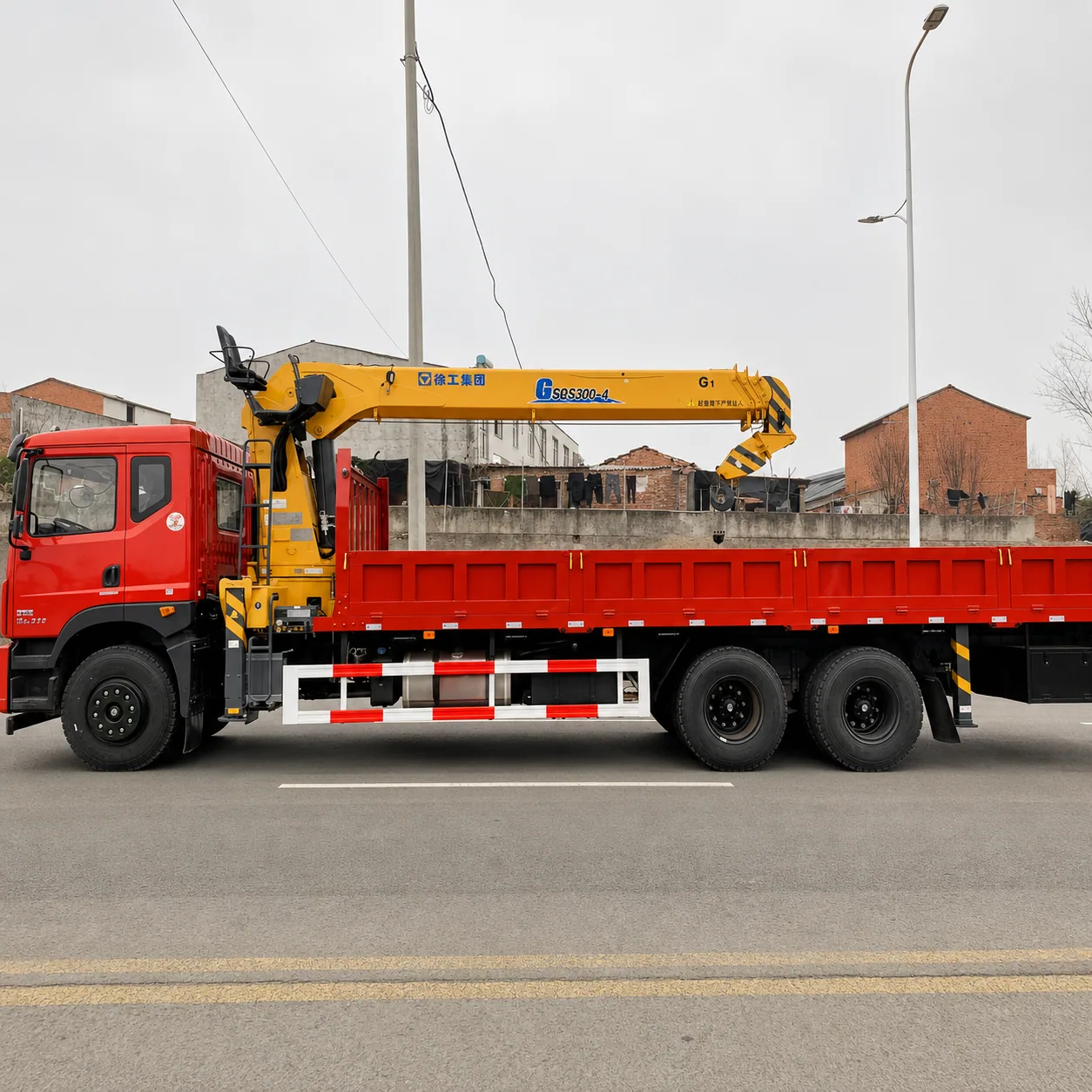 Dongfeng Truck Mounted Crane 140 / 170 / 190 / 210 / 240 / 260 / 290HP 3.2 / 5 / 6.3 / 8 / 10 / 12 / 14T Available product display