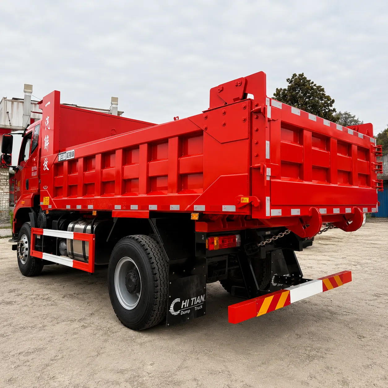 FAW Jiefang J6L / J6M 4×2 Dump Truck 160 / 180 / 220 / 240 / 260HP Available product display