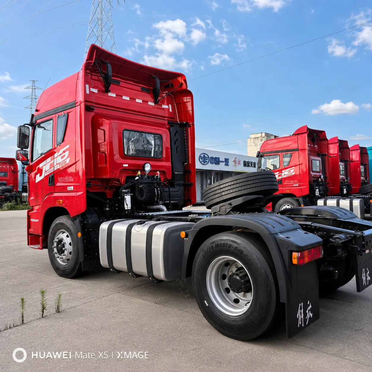 FAW Jiefang JH6 4×2 Tractor Truck 390 / 420 / 440 / 460HP Available product display