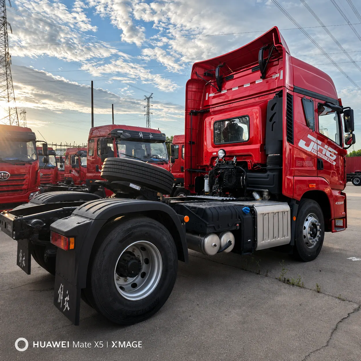 FAW Jiefang JH6 4×2 Tractor Truck 390 / 420 / 440 / 460HP Available detail photo
