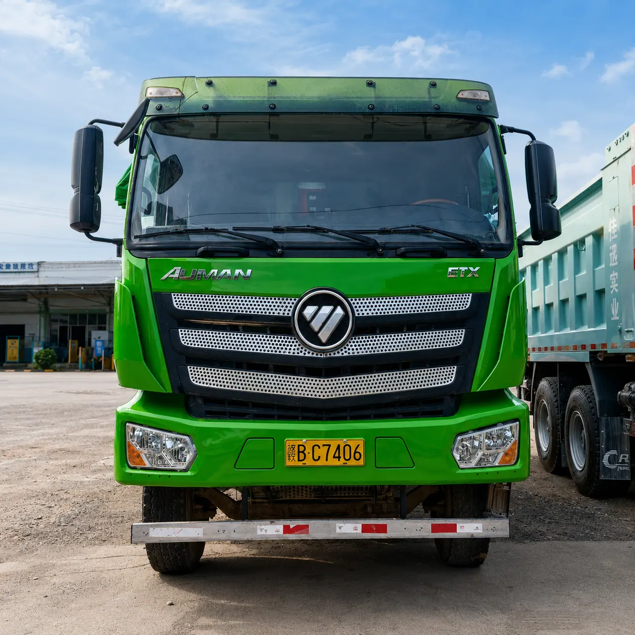 Foton Auman ETX 6×4 Dump Truck 336 / 340 / 350 / 380 / 400HP Available detail photo