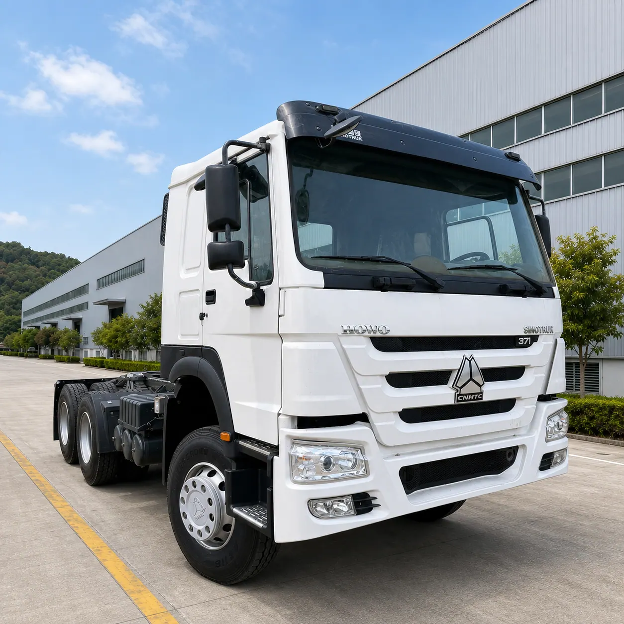 HOWO 371 / 375 / 380 / 400HP 6×4 Tractor Truck Available product display