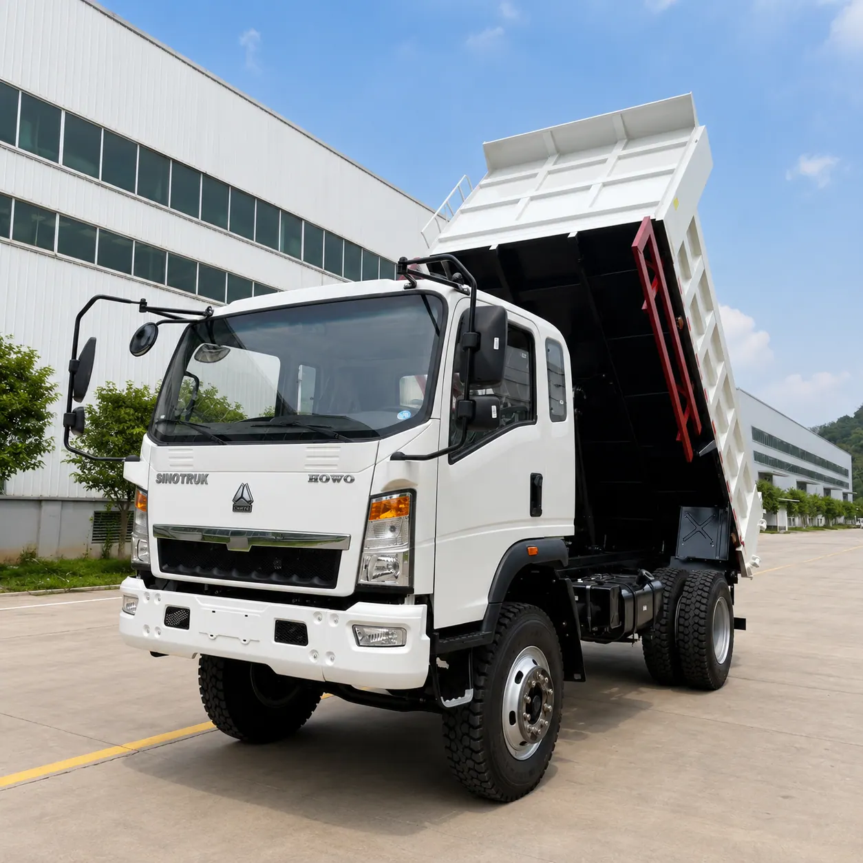 HOWO 4×2 Dump Truck 240 / 266 / 290 / 336HP Available product display