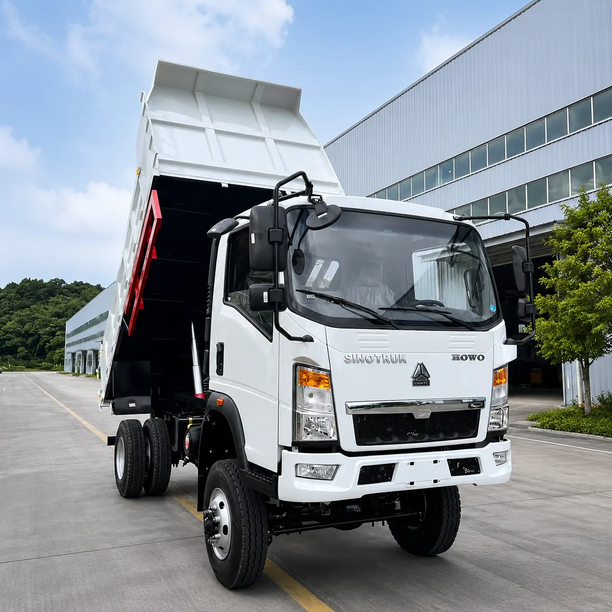 HOWO 4×2 Dump Truck 240 / 266 / 290 / 336HP Available product display