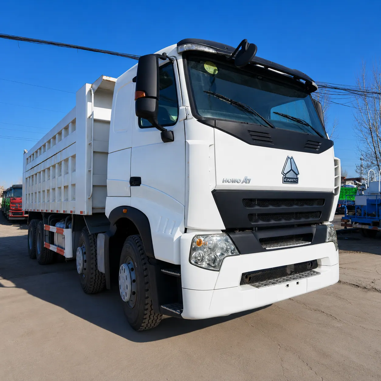 HOWO A7 8×4 Dump Truck 371 / 380 / 400 / 420HP Available detail photo