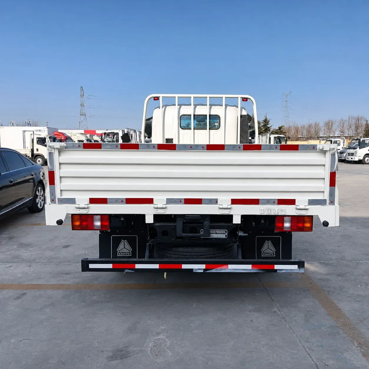 HOWO Commander / Commander PRO 4×2 Dropside Cargo Truck 130 / 140 / 160 / 170HP Available product display