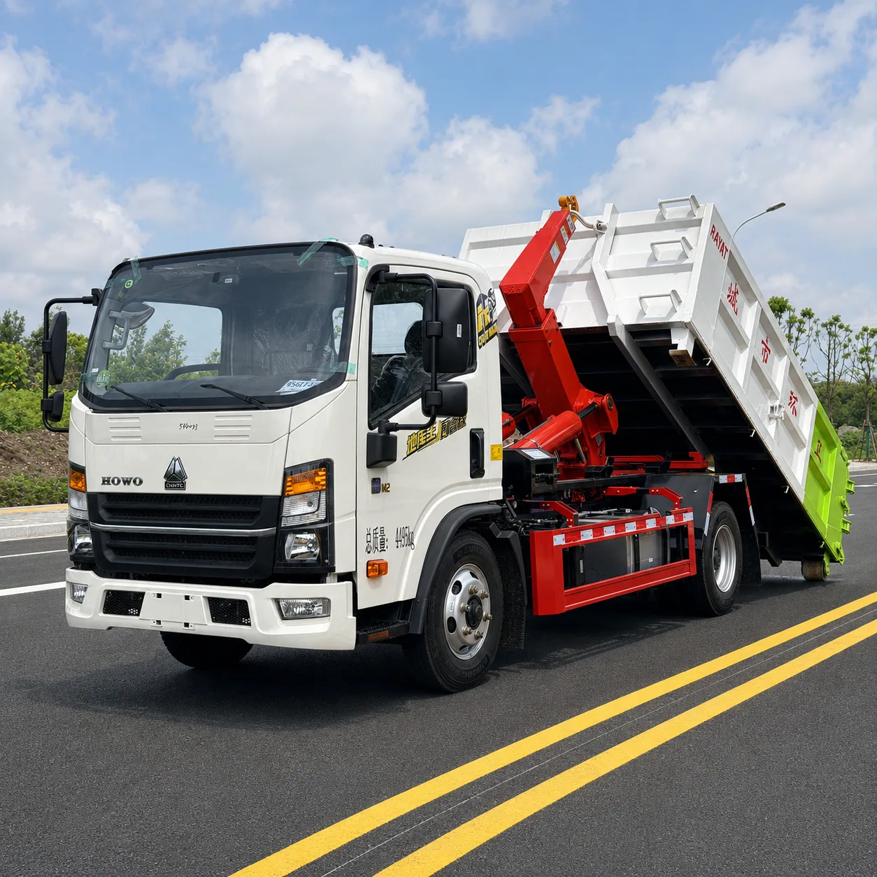 HOWO Hook Lift Garbage Truck 110 / 140 / 160 / 290 / 371HP 5–28CBM Available photo 1