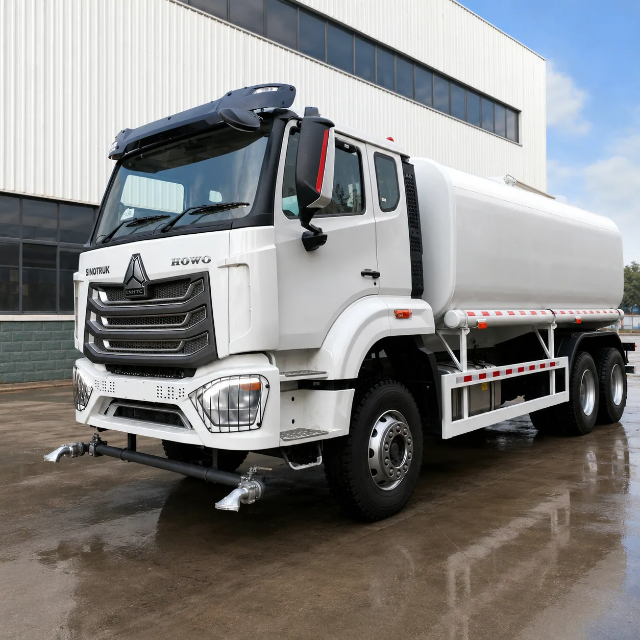 HOWO NX Water Tanker Truck 380 / 400 / 430HP 15 / 20 / 25 / 30CBM Available – Water Sprinkler Optional detail photo