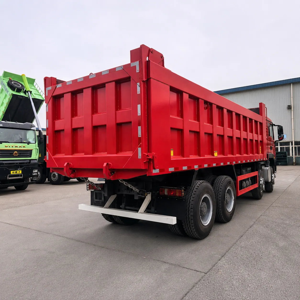 HOWO TX / TX7 / TX7 PRO 8×4 Dump Truck 371 / 380 / 400 / 430HP Available detail photo
