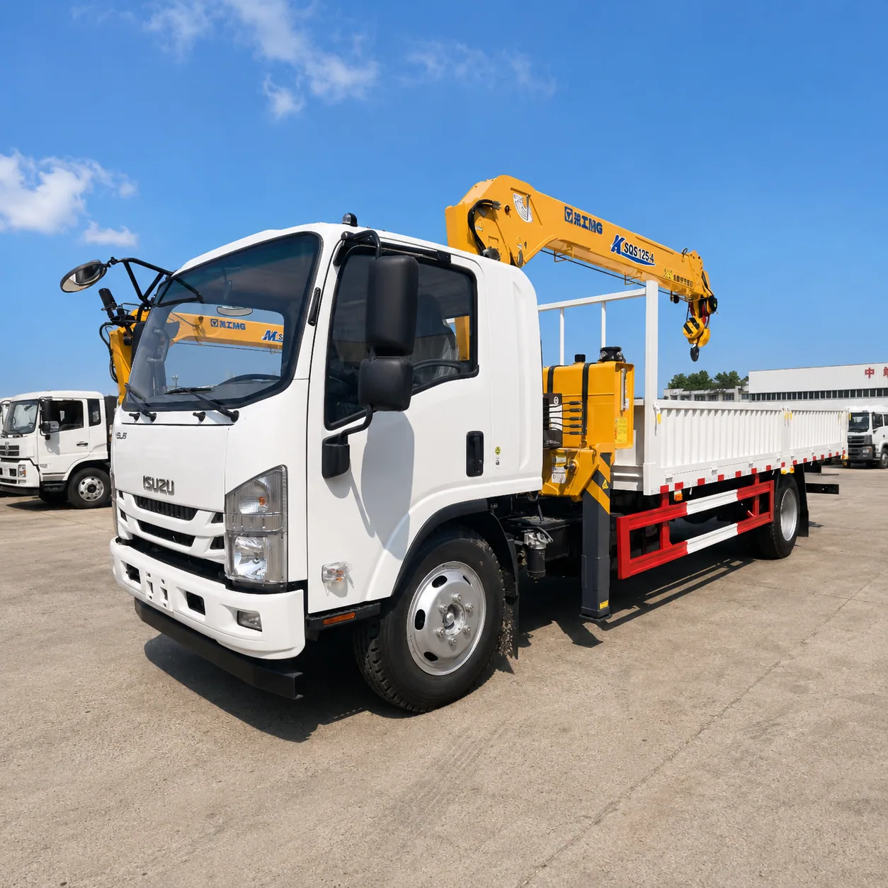 ISUZU Truck Mounted Crane 120 / 130 / 190 / 205 / 240 / 300HP 2 / 3.2 / 5 / 6.3 / 8 / 10 / 12T Available detail photo