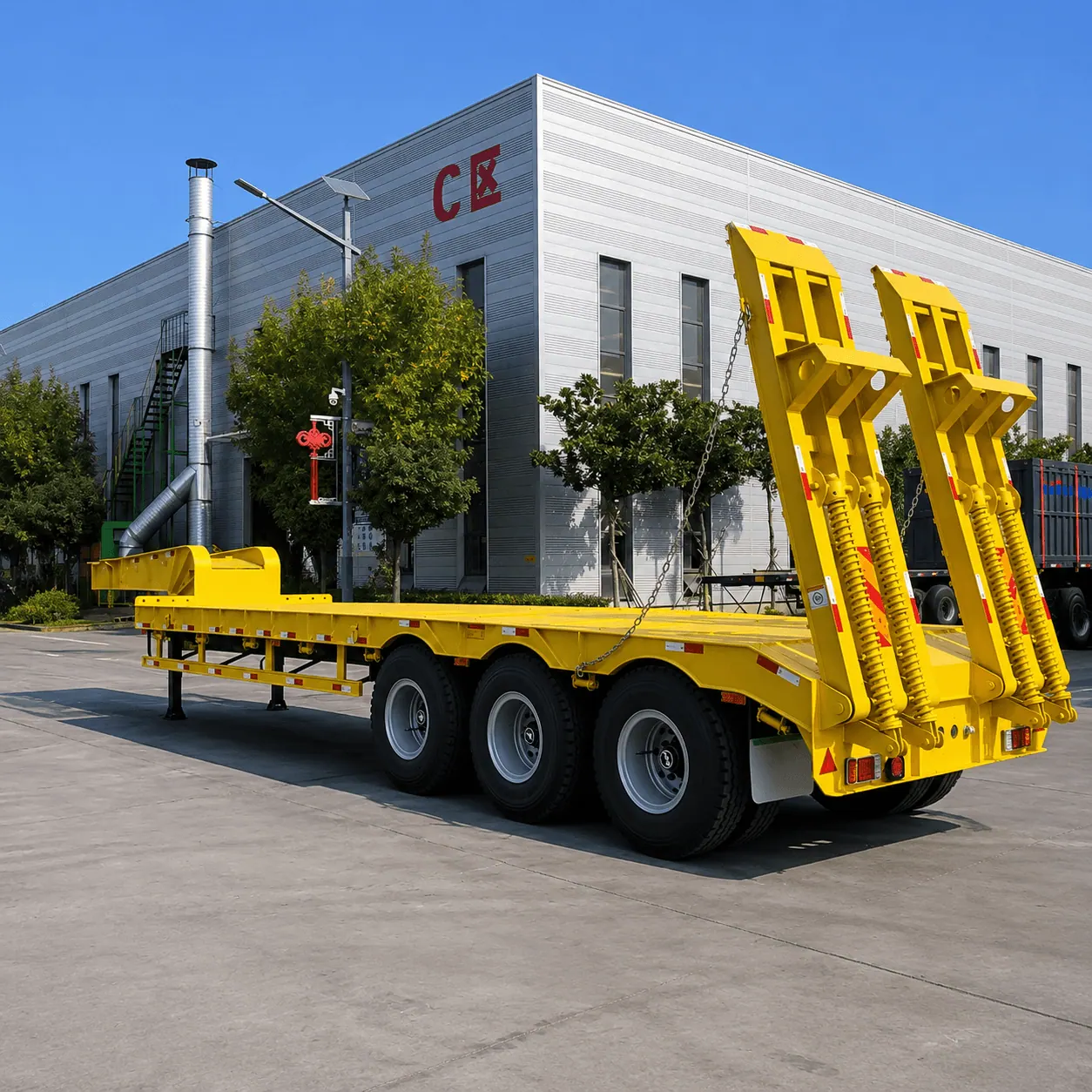 Lowbed Semi-Trailer photo 1