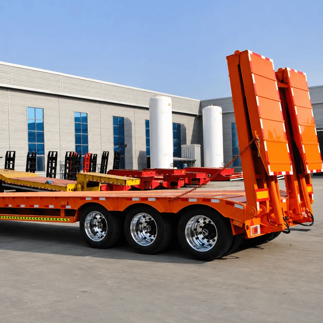 Lowbed Semi-Trailer detail photo