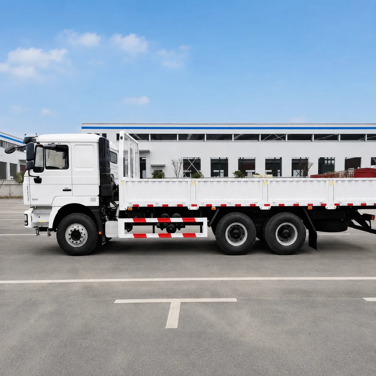 SHACMAN F3000 4×2 Dropside Cargo Truck 300 / 340 / 375 / 400 / 430 / 450HP Available product display