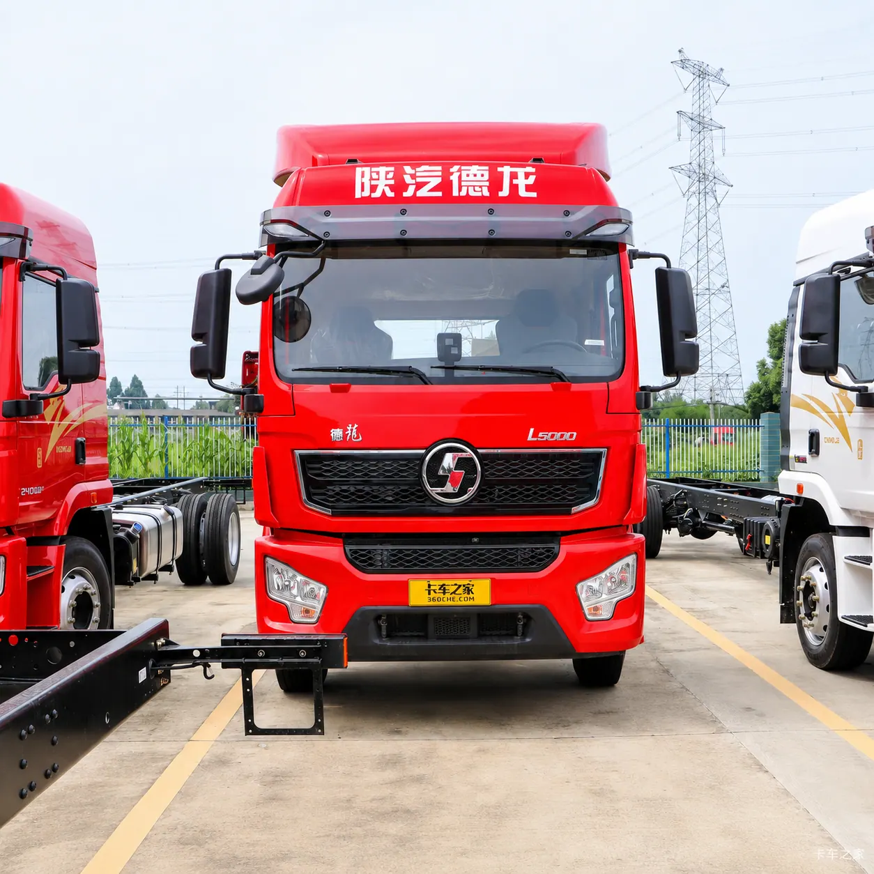 Shacman F3000 4×2 Tractor Truck 340 / 375 / 380 / 400 / 430HP Available photo 1