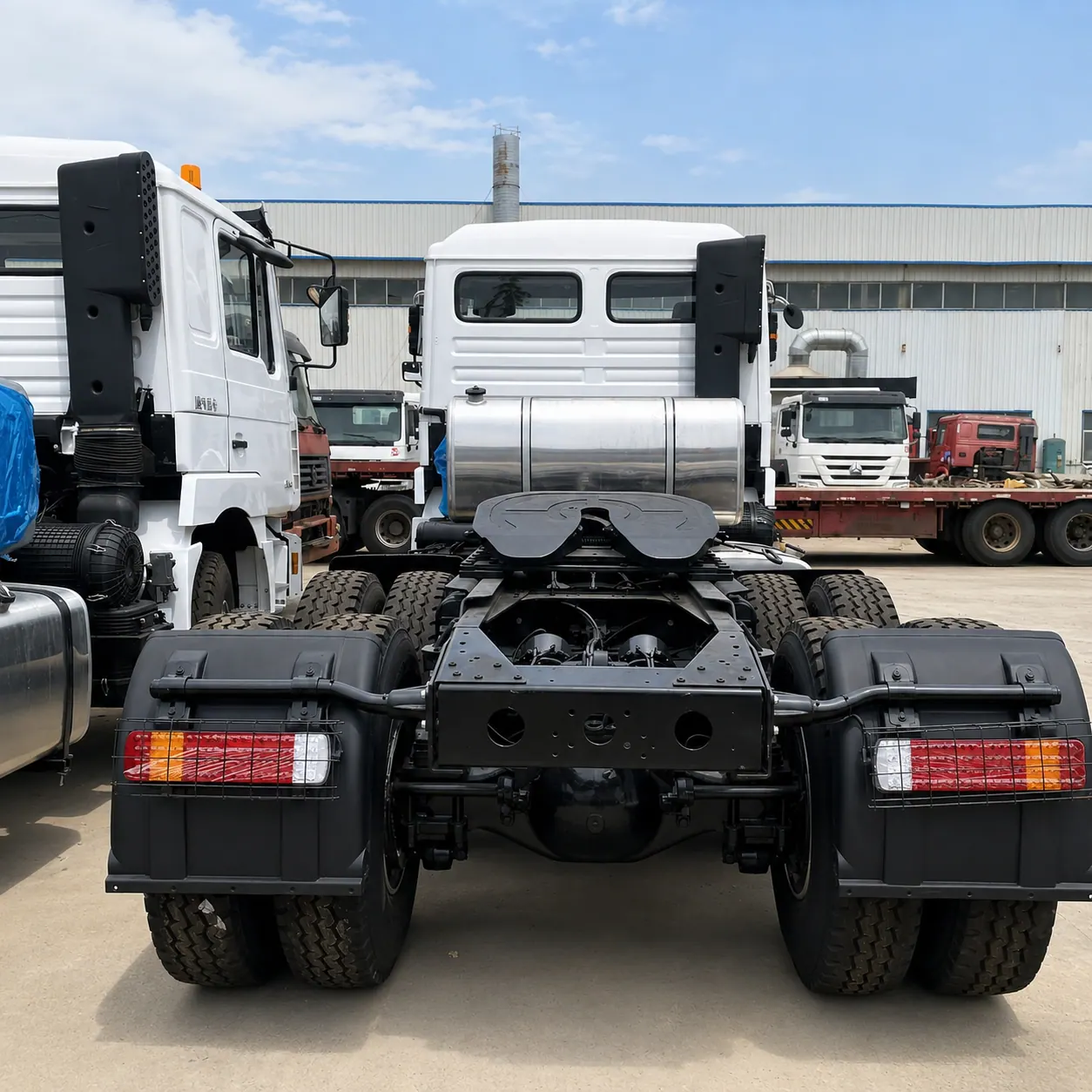 Shacman F3000 6×4 Tractor Truck 340 / 375 / 380 / 400 / 430HP Available detail photo