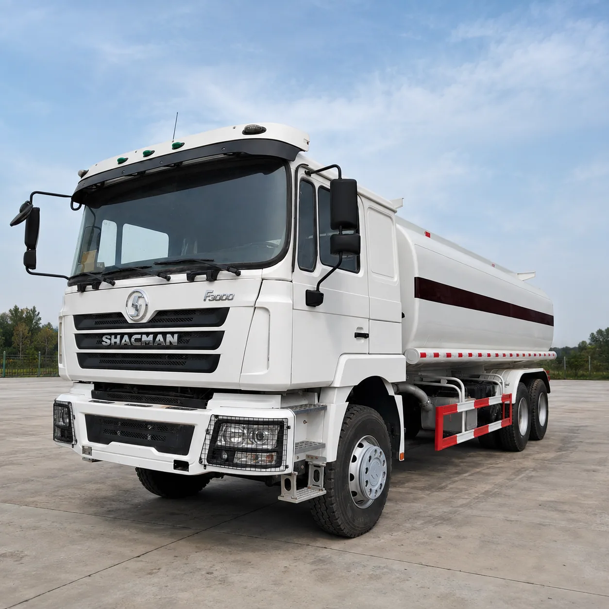 SHACMAN F3000 Fuel Tanker Truck 340 / 375 / 380 / 400 / 420HP 15 / 20 / 25 / 30CBM Available photo 1