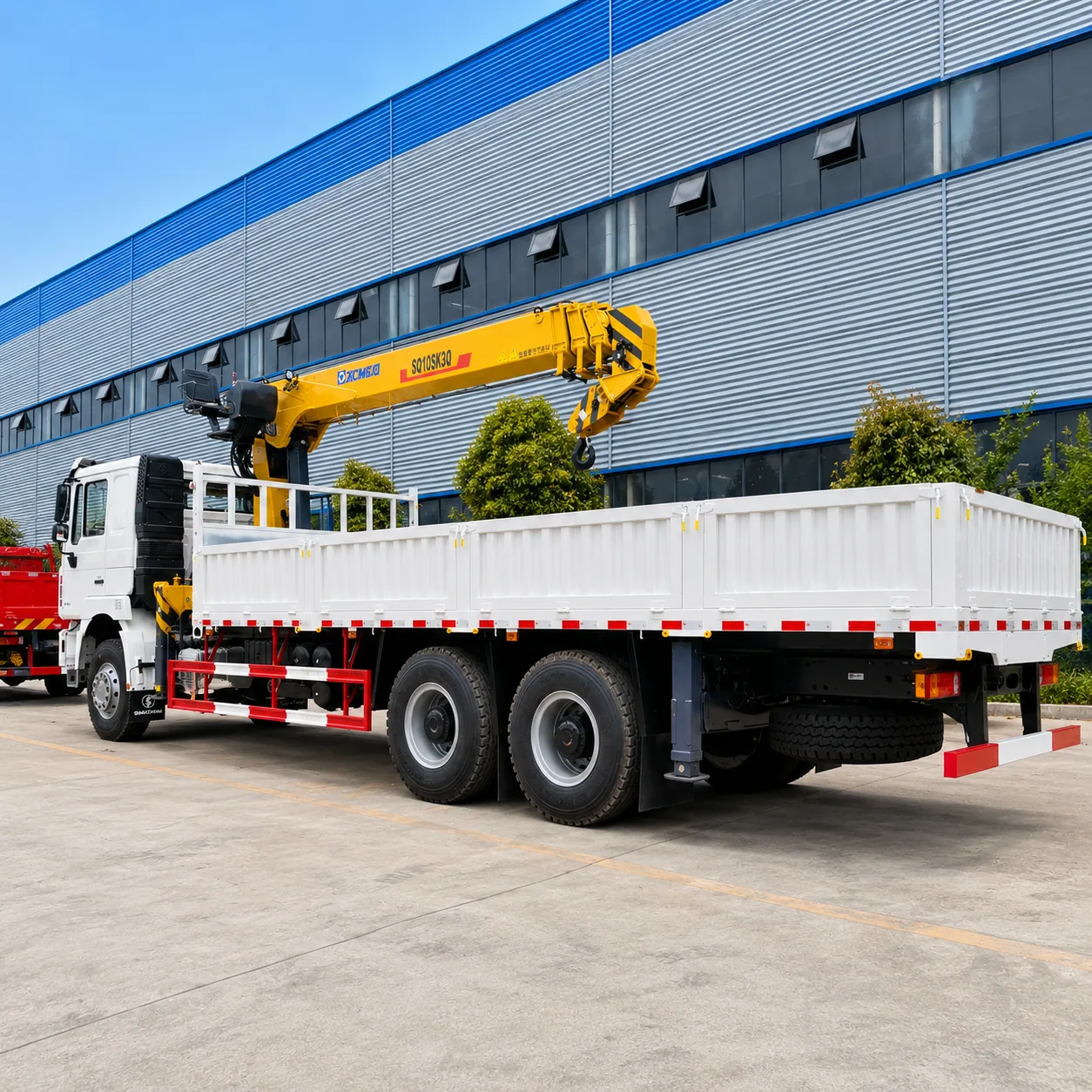 SHACMAN F3000 Truck Mounted Crane 300 / 340 / 375 / 380 / 400 / 420HP 8 / 10 / 12 / 14 / 16 / 20T Available detail photo