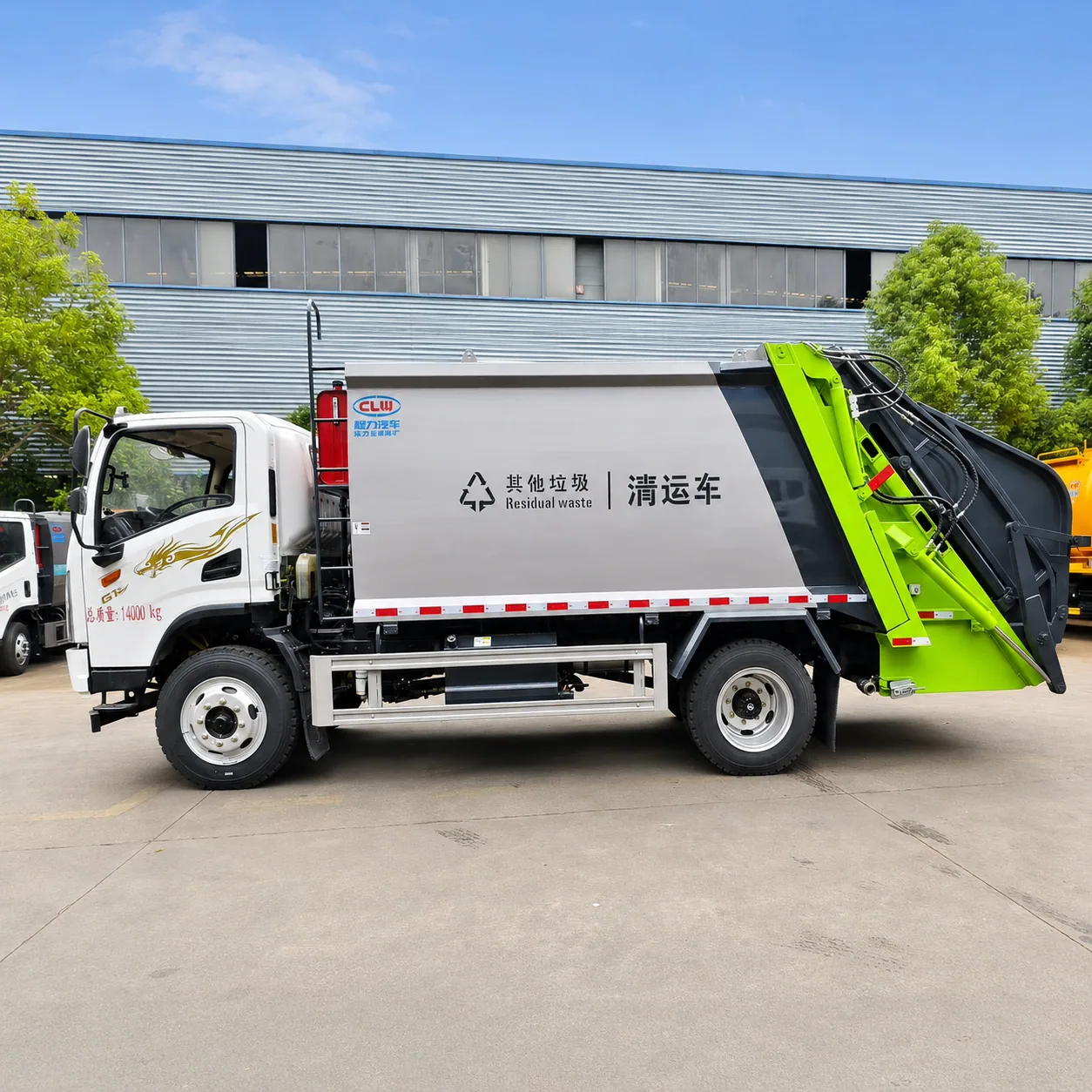 SHACMAN Garbage Compactor Truck 180 / 240 / 270 / 340 / 380HP 8 / 10 / 12 / 16 / 20CBM Available product display