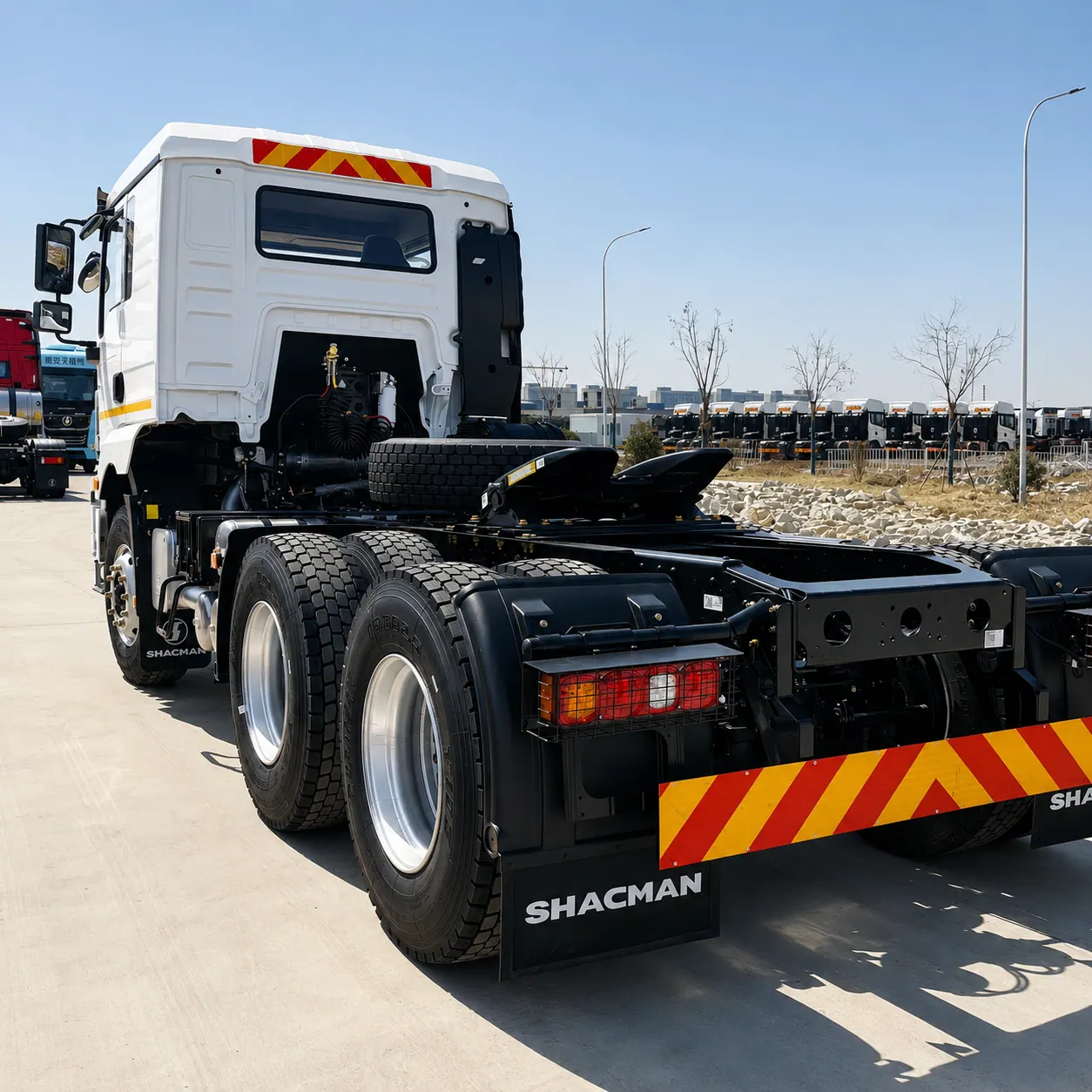 Shacman H3000 6×4 Tractor Truck 336 / 340 / 375 / 380 / 385 / 400 / 430HP Available product display