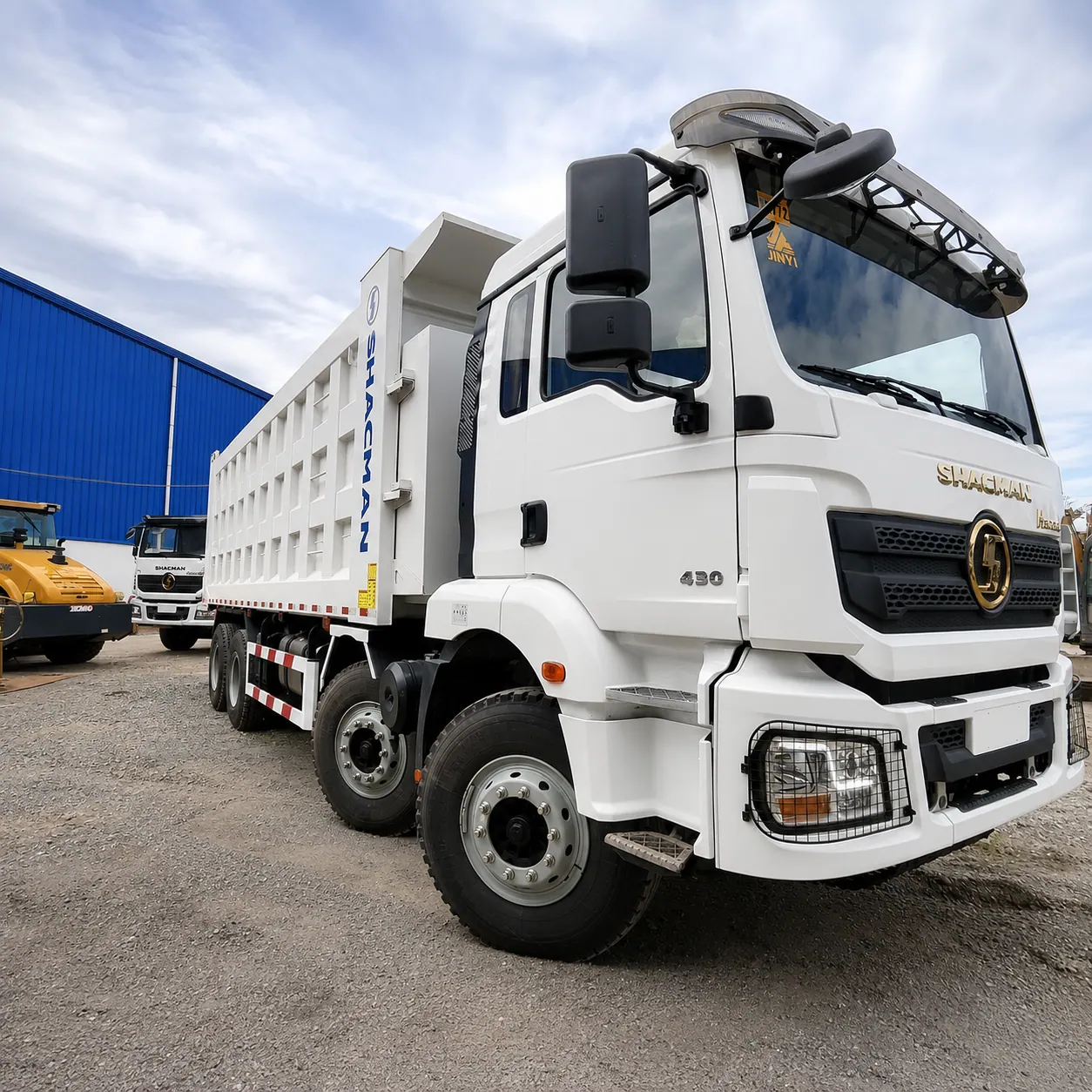 Shacman H3000 8×4 Dump Truck 375 / 380 / 400 / 430HP Available detail photo