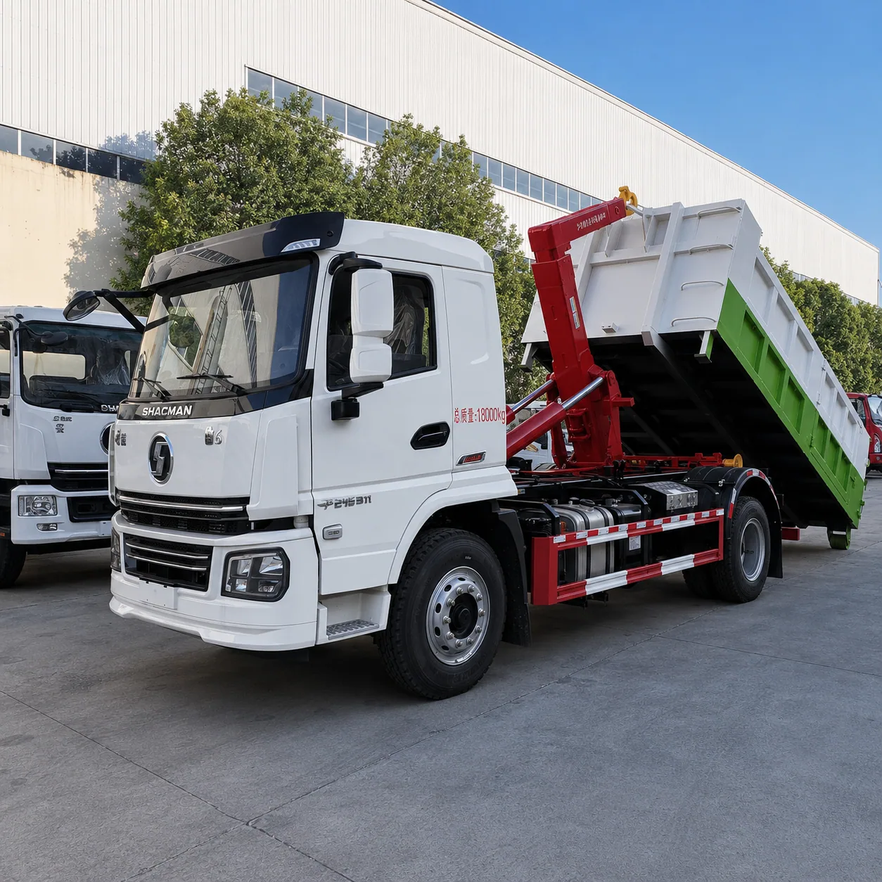 SHACMAN Hook Lift Garbage Truck 180 / 240 / 280 / 340 / 380HP 8–25CBM Available photo 1