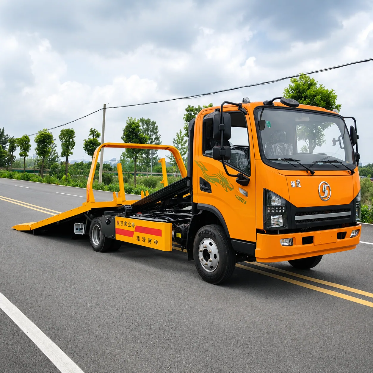 SHACMAN Wrecker Truck 180 / 240 / 280 / 340HP 5 / 8 / 10 / 12T Available detail photo
