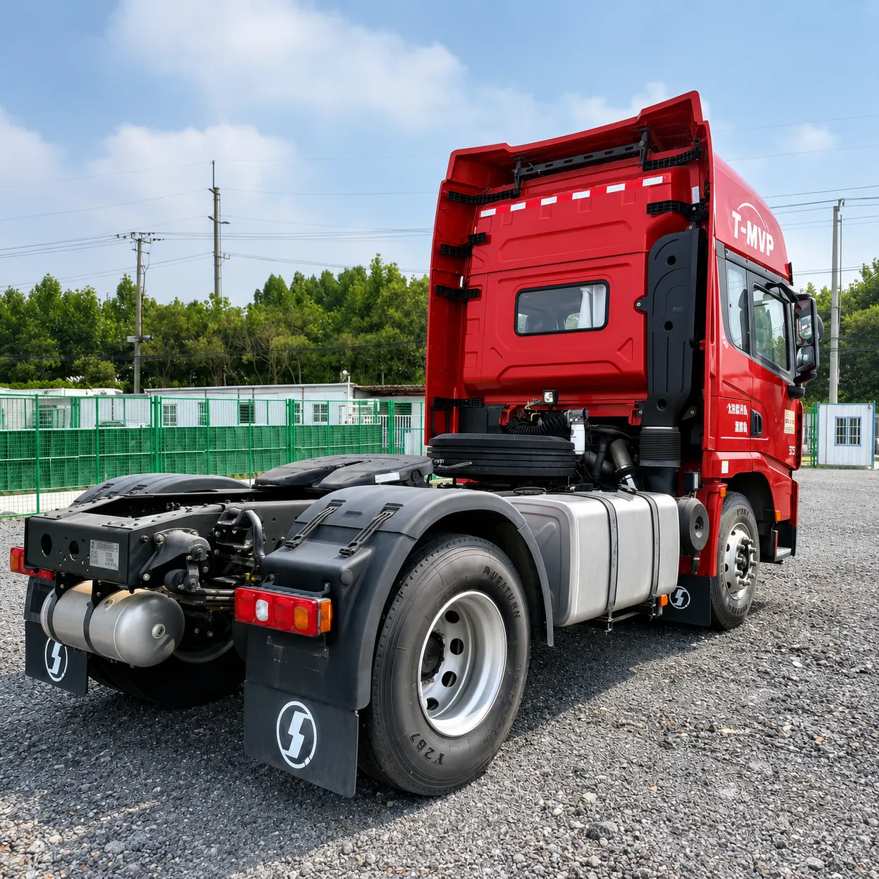 Shacman X3000 4×2 Tractor Truck 385 / 400 / 430 / 460 / 480HP Available detail photo