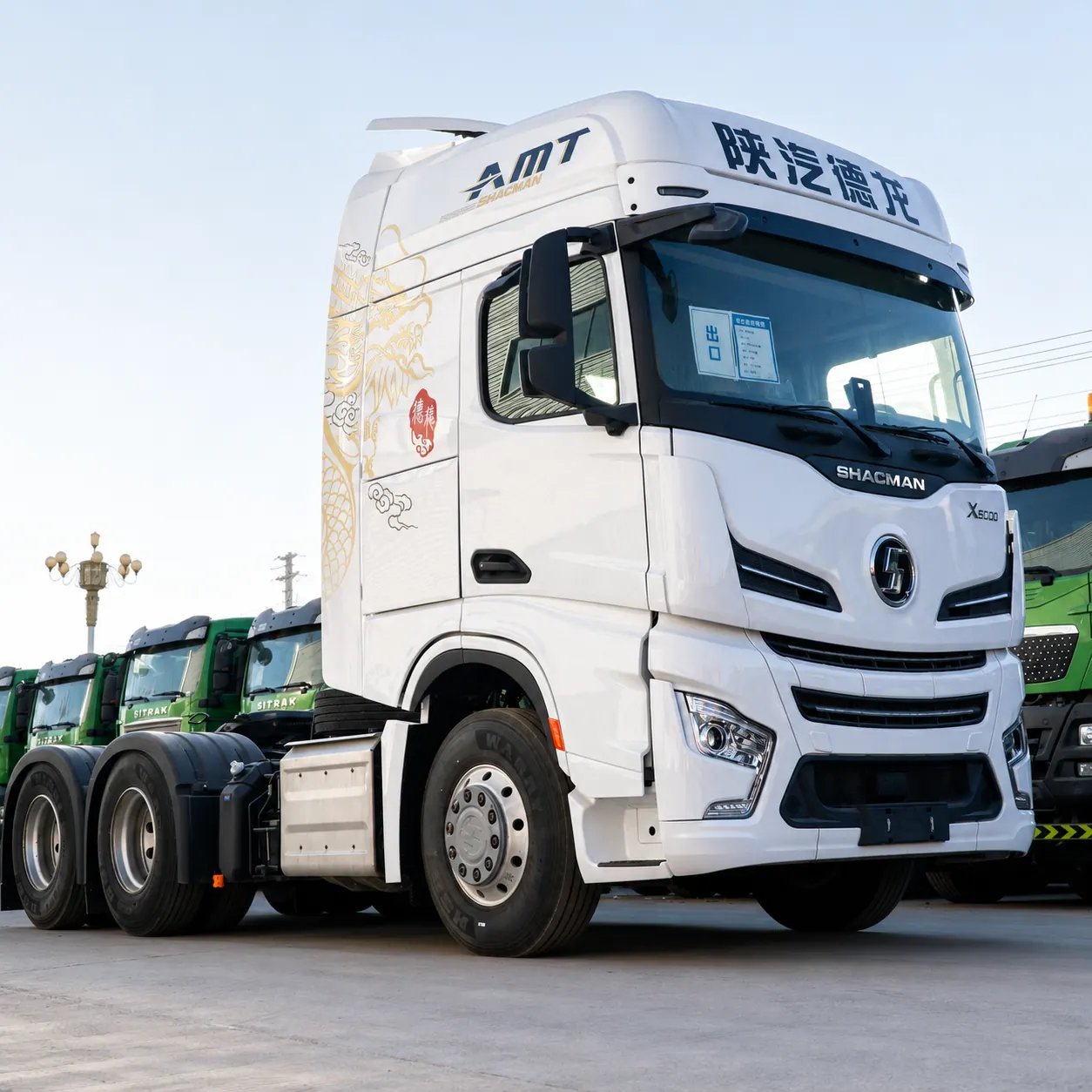 Shacman X6000 6×4 Tractor Truck 480 / 500 / 520 / 550 / 560HP Available product display