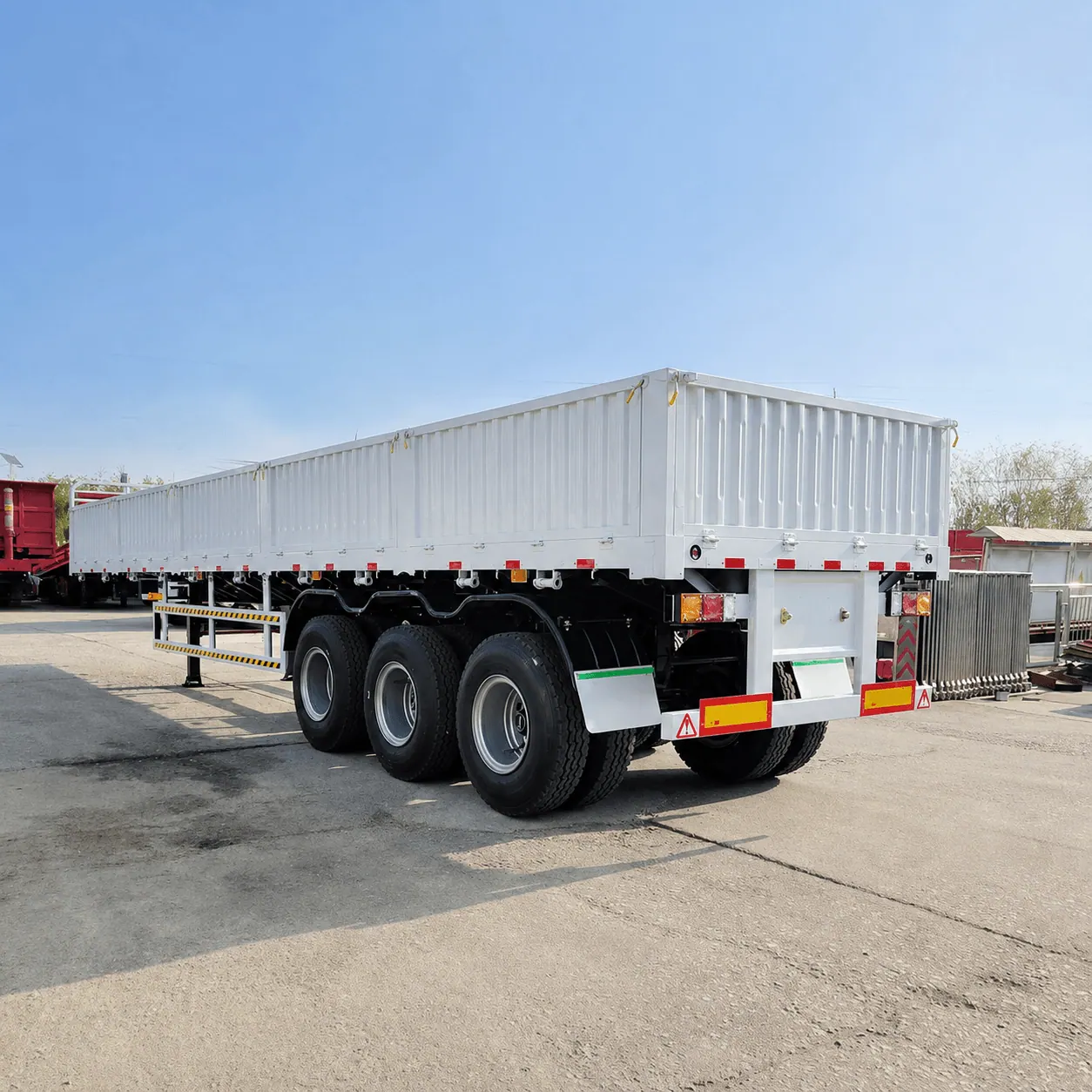 Sidewall Semi-Trailer detail photo