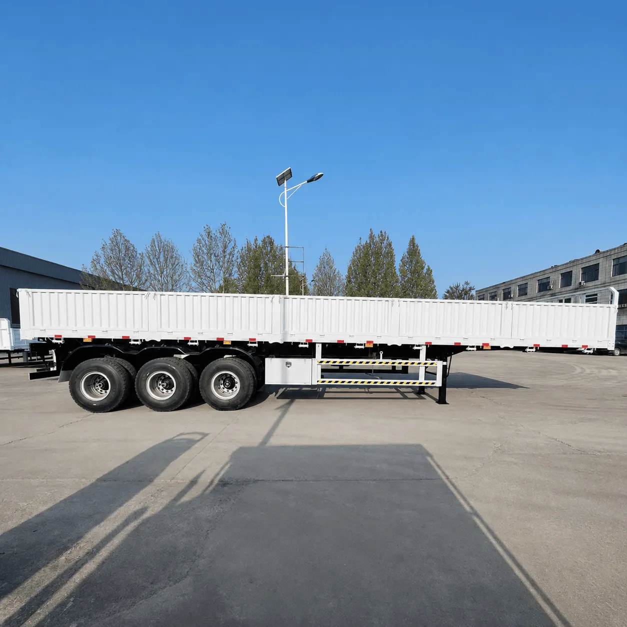 Sidewall Semi-Trailer detail photo