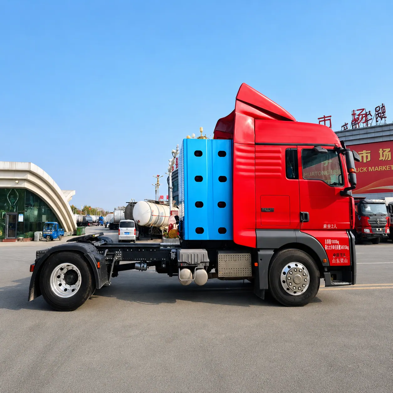 SITRAK HOWO C7H 4×2 Tractor Truck 400 / 430 / 440 / 460 / 480 / 540HP Available product display
