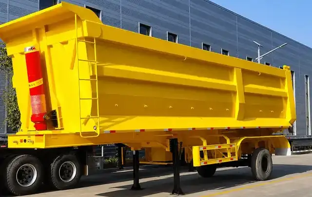 Rear Dump Semi-Trailer photo 1